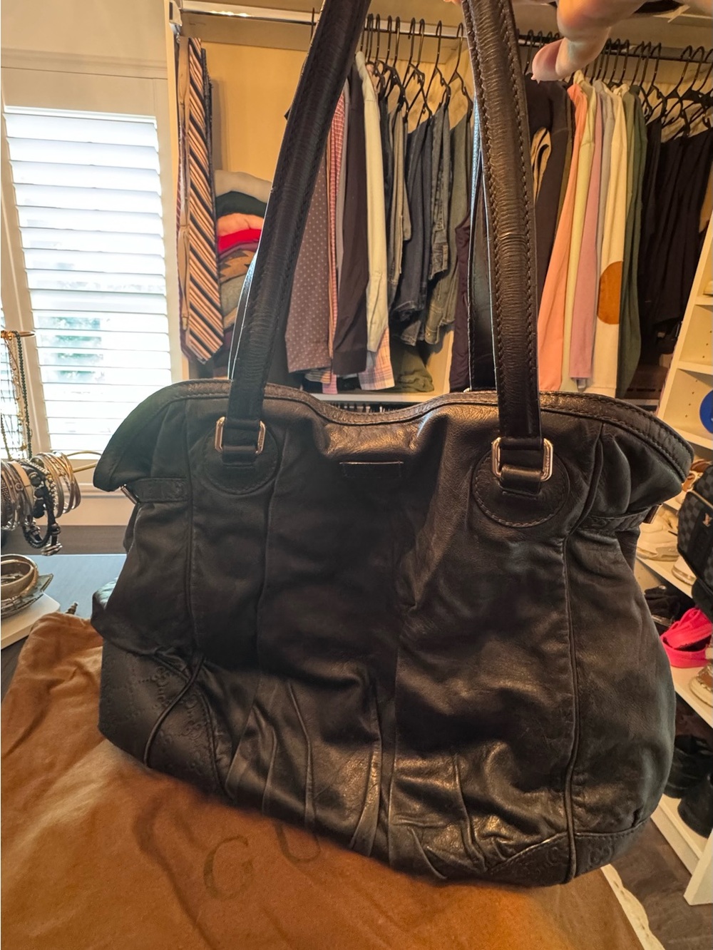 Gucci Pelham Large Black Leather Tote Bag with matching wallet